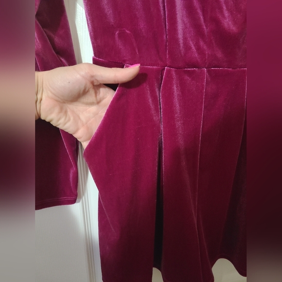 Candies long sleeve velvet Romper - Picture 8 of 9